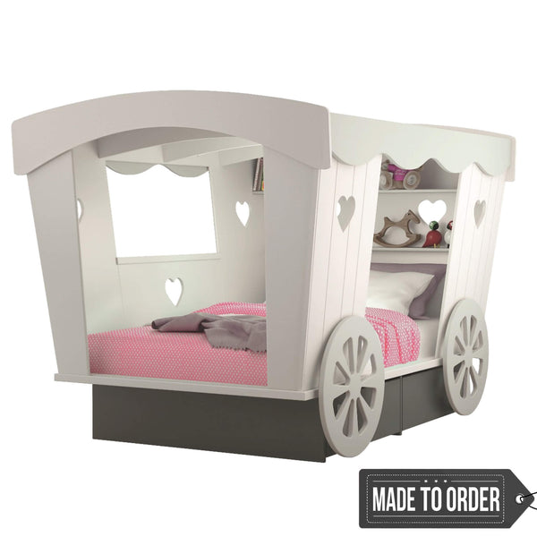 Roulette Carriage Bed