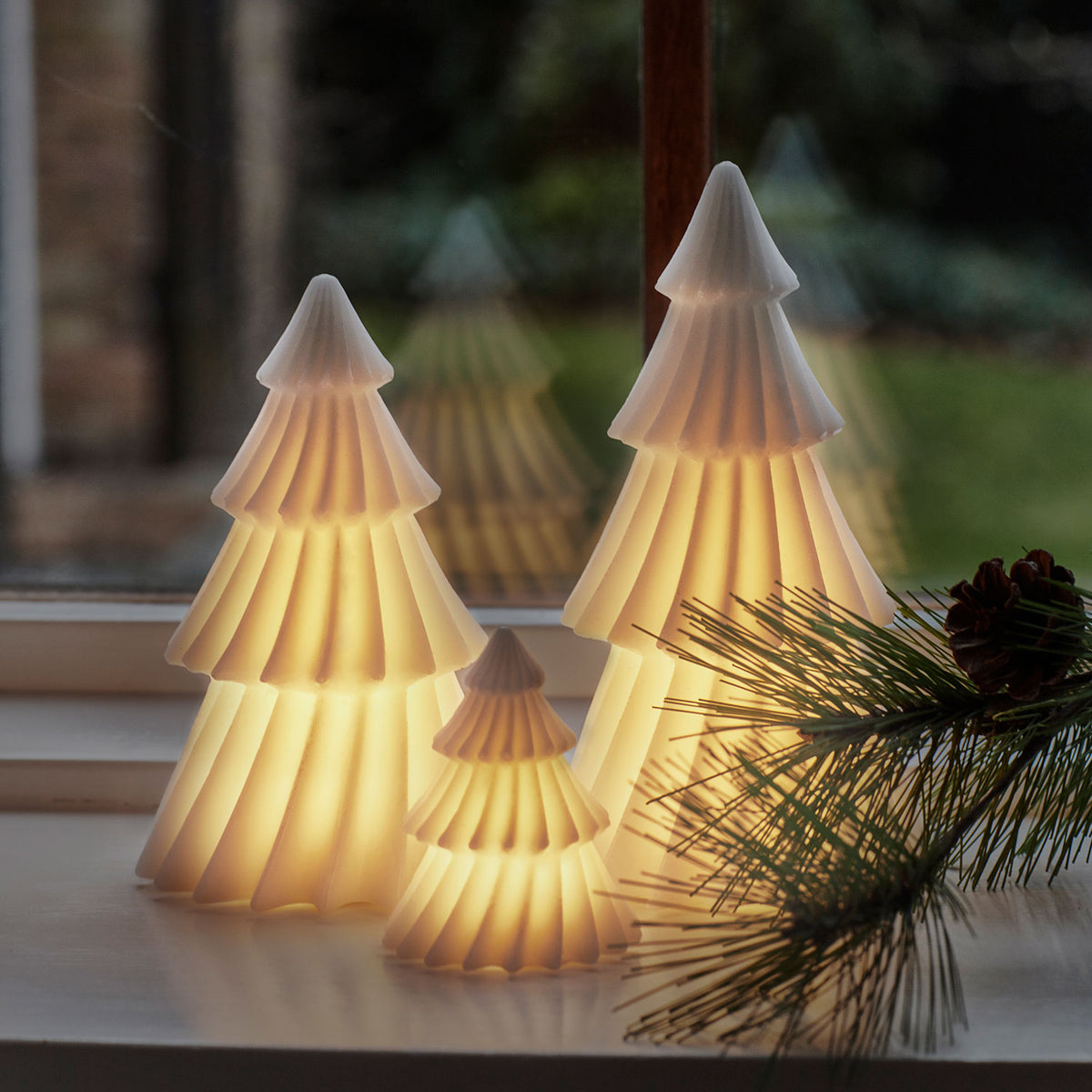 Olivia Tree Mini 8cm LED Lamp (Set of 2)