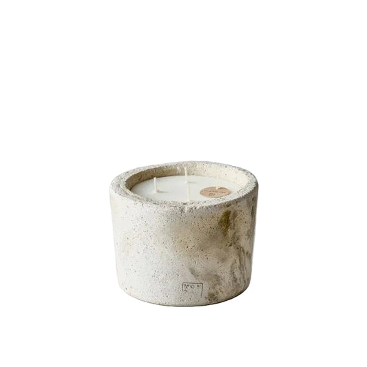 MON DADA Indoor Urban Scented Candle Small