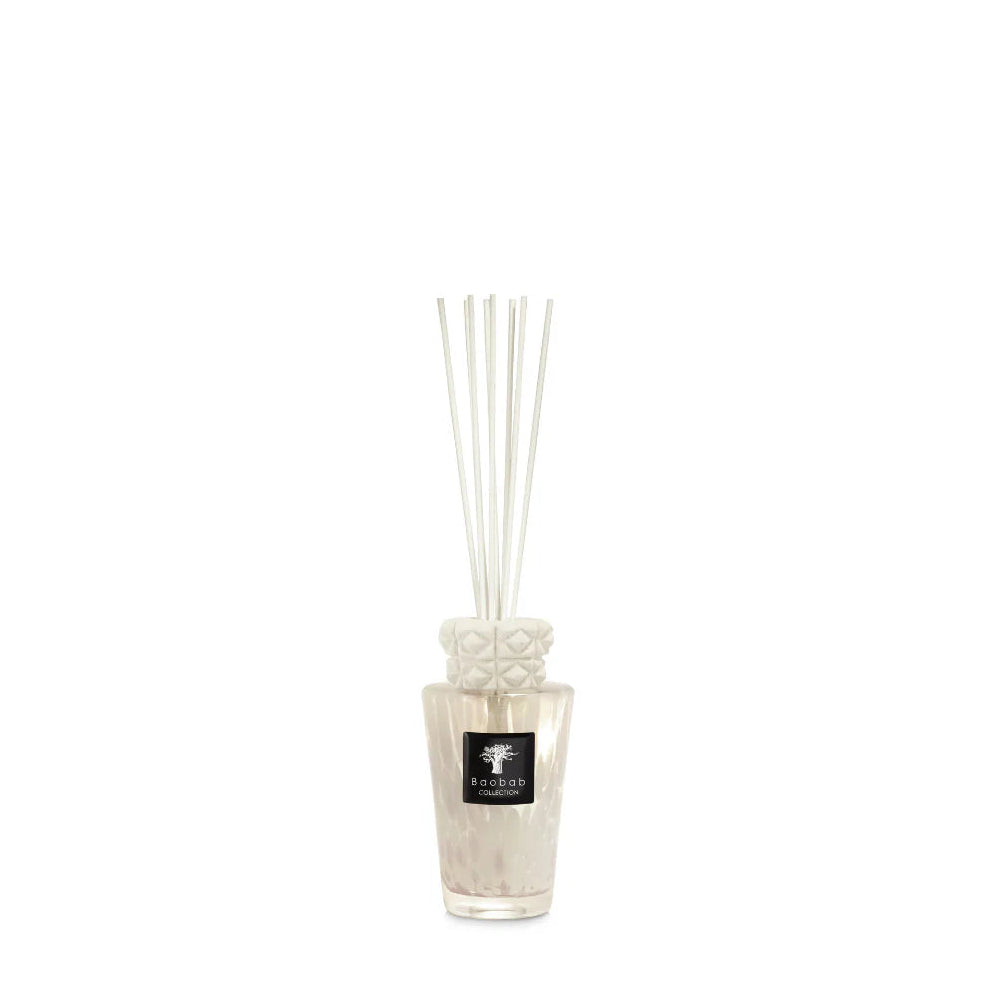 Baobab White Pearl diffuser luxury bottle