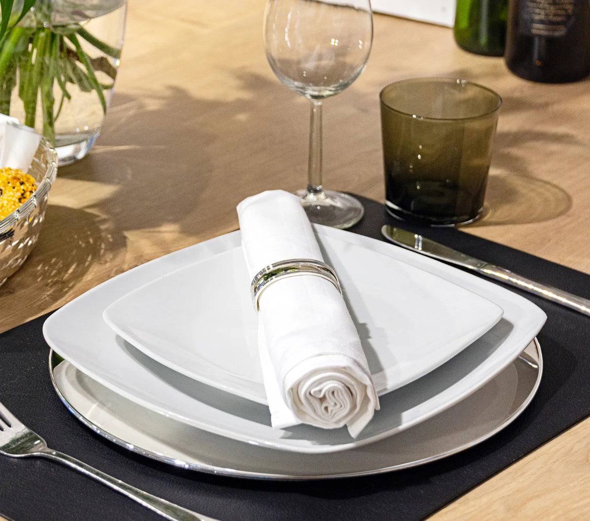 Edzard - Thread Oval Napkin Rings (Set of 4), view 5