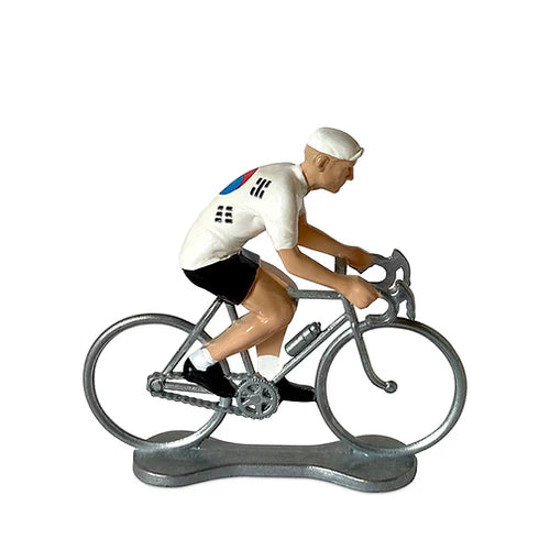 Bernard & Eddy Cyclist Position 1