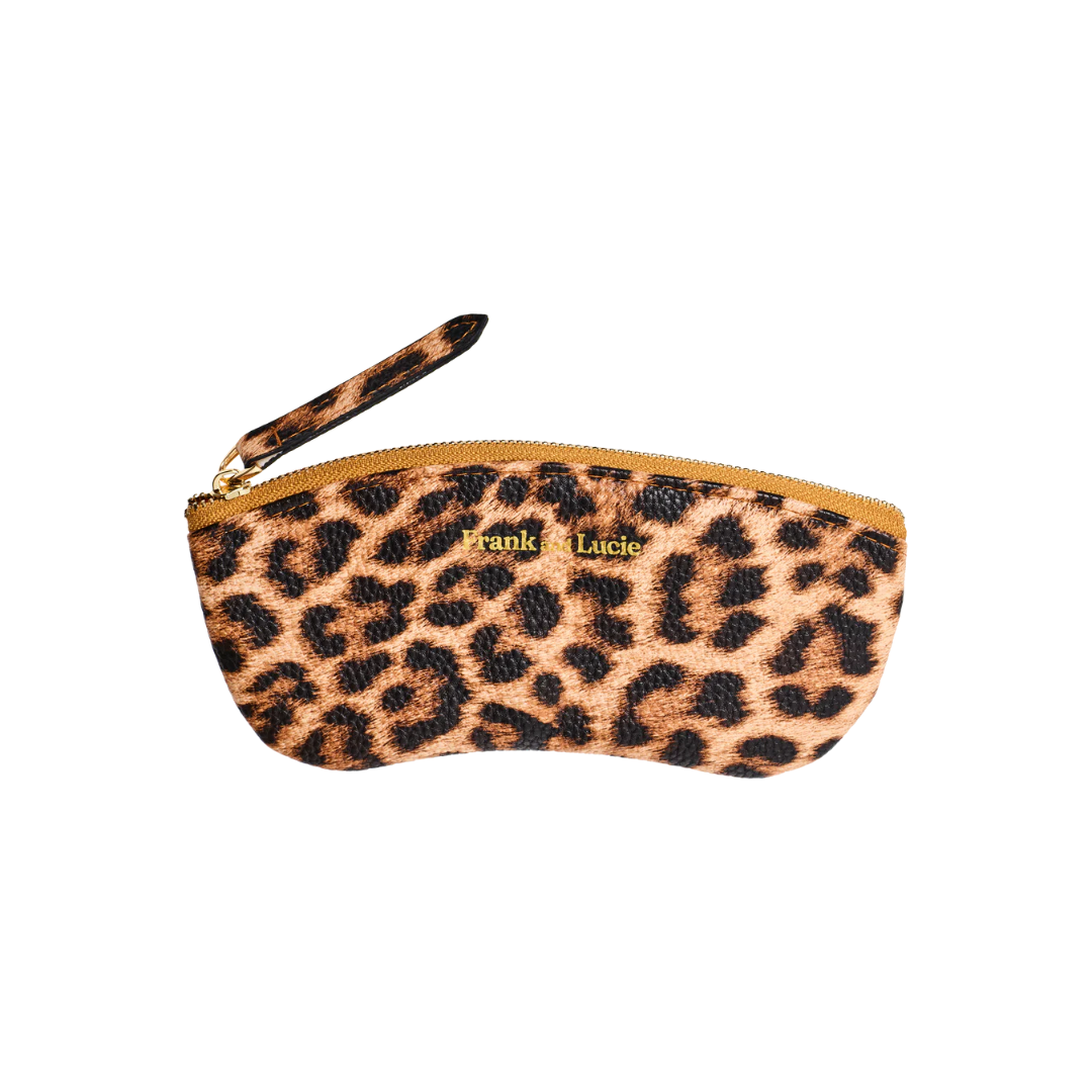 Frank and Lucie Companion Zipper Pouch in vegan leather – view 3