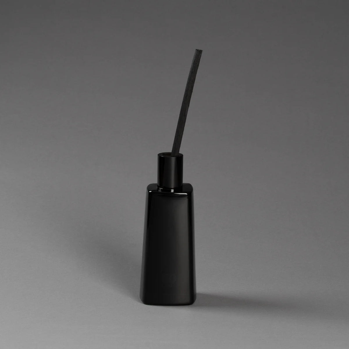 MON DADA Glenn Sestig 60ONE Diffuser (Woody), view 3