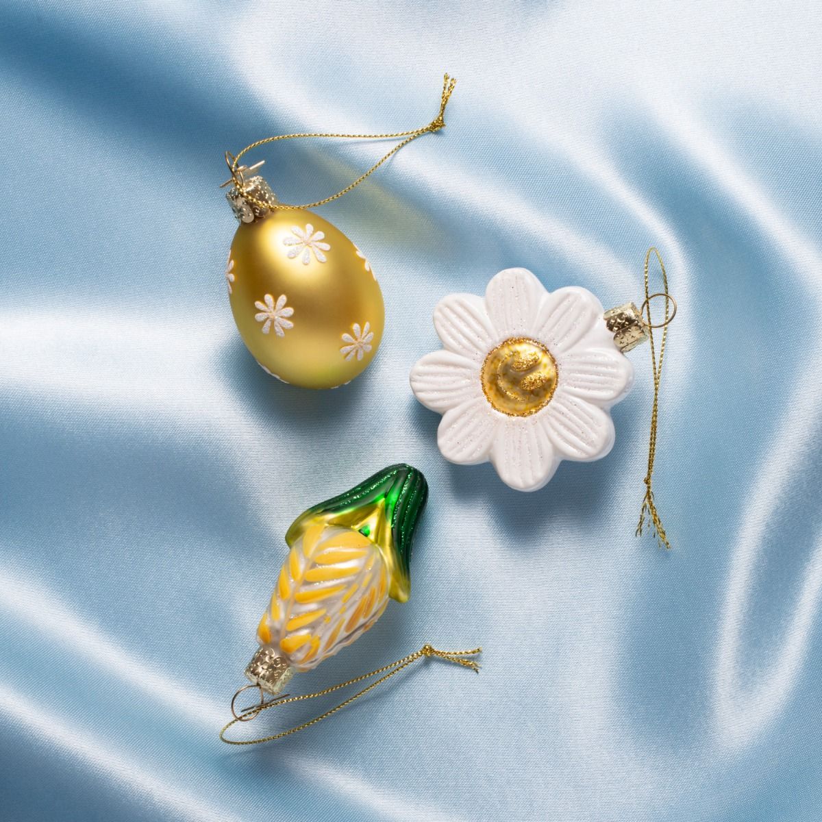 Easter Tree Hanging Ornament Daisy Egg & Tulip Glass (Set of 3), view 3