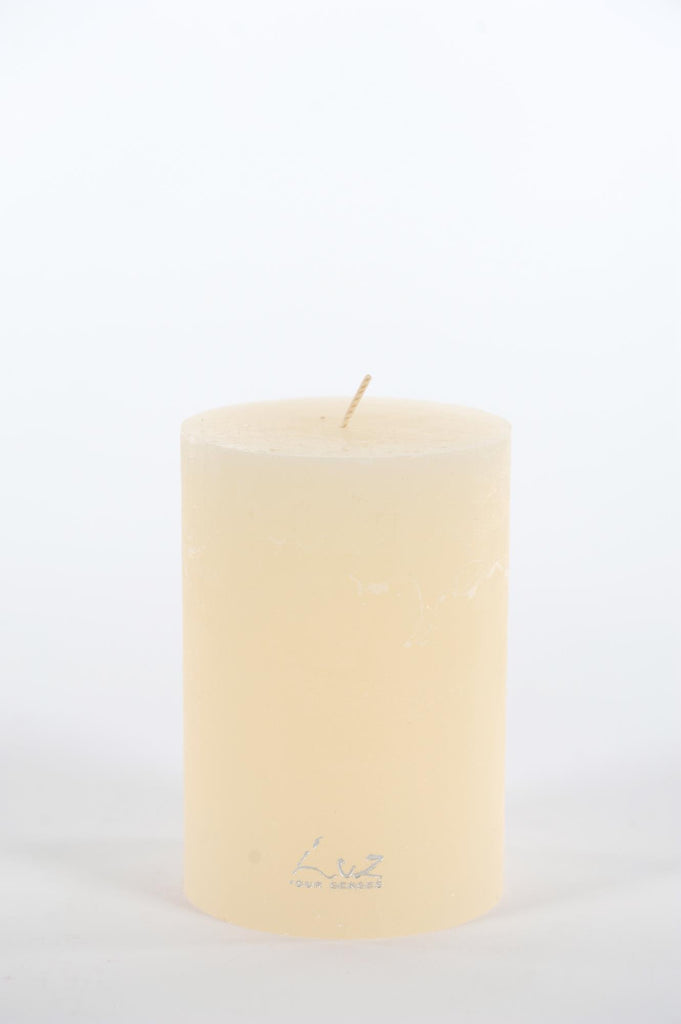 Rasteli - Luz Your Senses Rustic - Rustic Cilinder Candle In White Asparagus