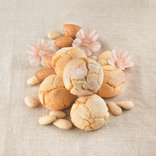 Amaretti Virginia Italian Cookies 30g with almonds
