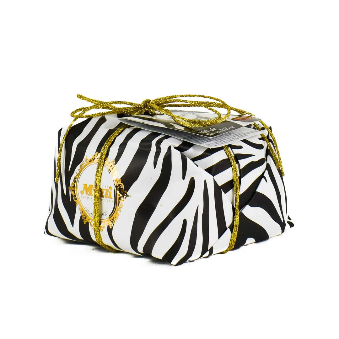 Muzzi Animalier Tiramisu Panettone 500g in animal print wrap