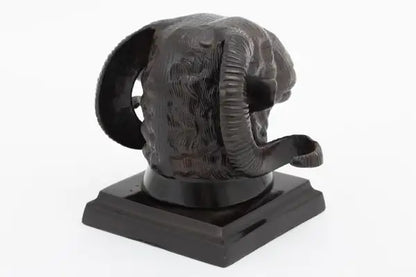 Aries Romjin Statue