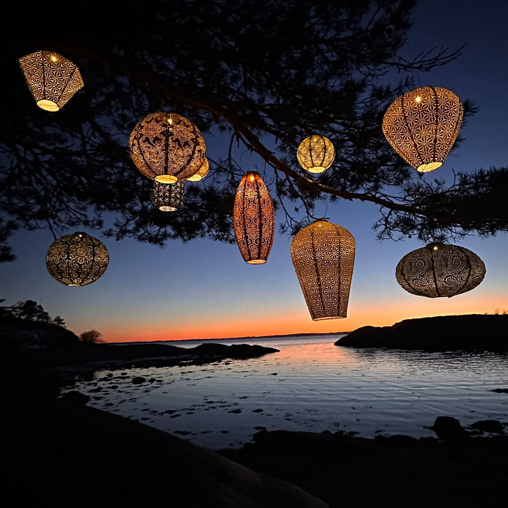 Lumiz Topaze Dark Grey Drop LED Solar Lantern, view 3