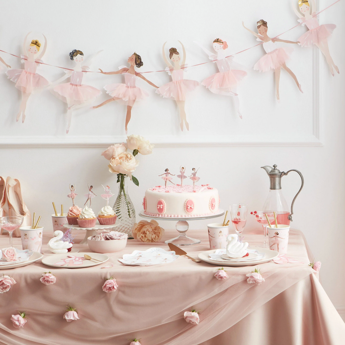 Meri Meri Ballerina Garland, view 4