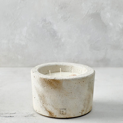 MON DADA Indoor Urban Scented Candle Medium, view 2