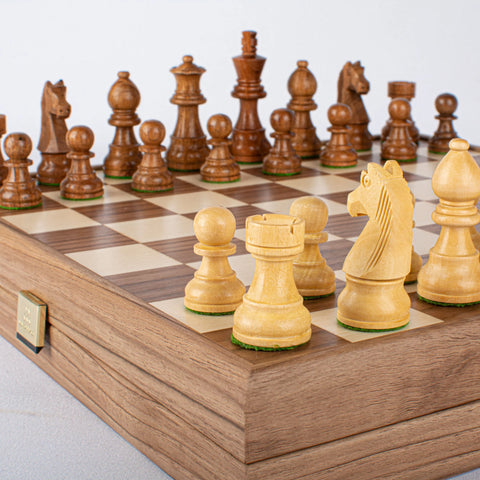 Manopoulos - Walnut Chess Set - 35x35cm with Staunton Chessmen (7.6cm King)