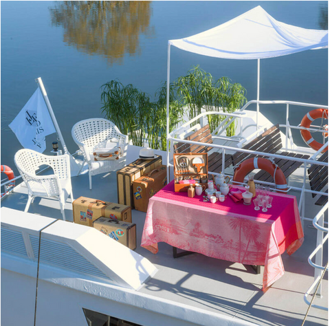 Le Jacquard Francais Croisière Sur Le Nil Orchid Tableclothes