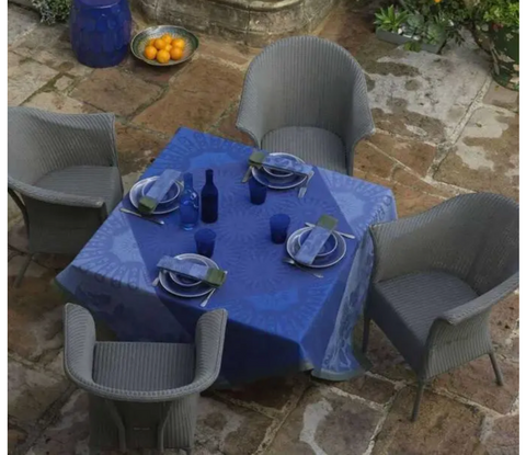 Le Jacquard Francais Jardin D'orient Blue Tableclothes - 175cmx175cm