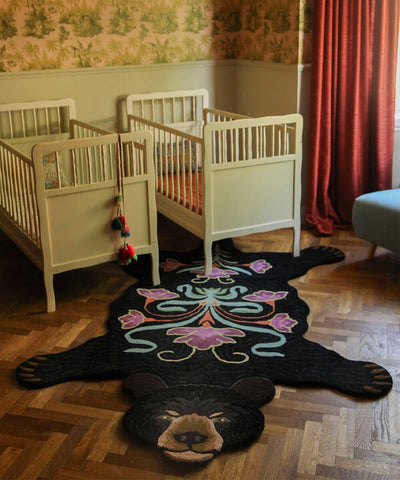Blooming Black Bear Rug XL