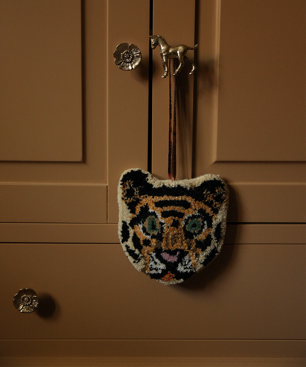 Cloudy Tiger Gift Hanger, view 7