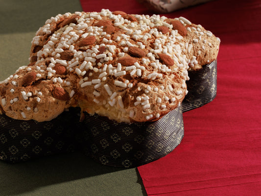 Fiasconaro Easter Dove Cake Colomba Classic Handwrapped (750g)