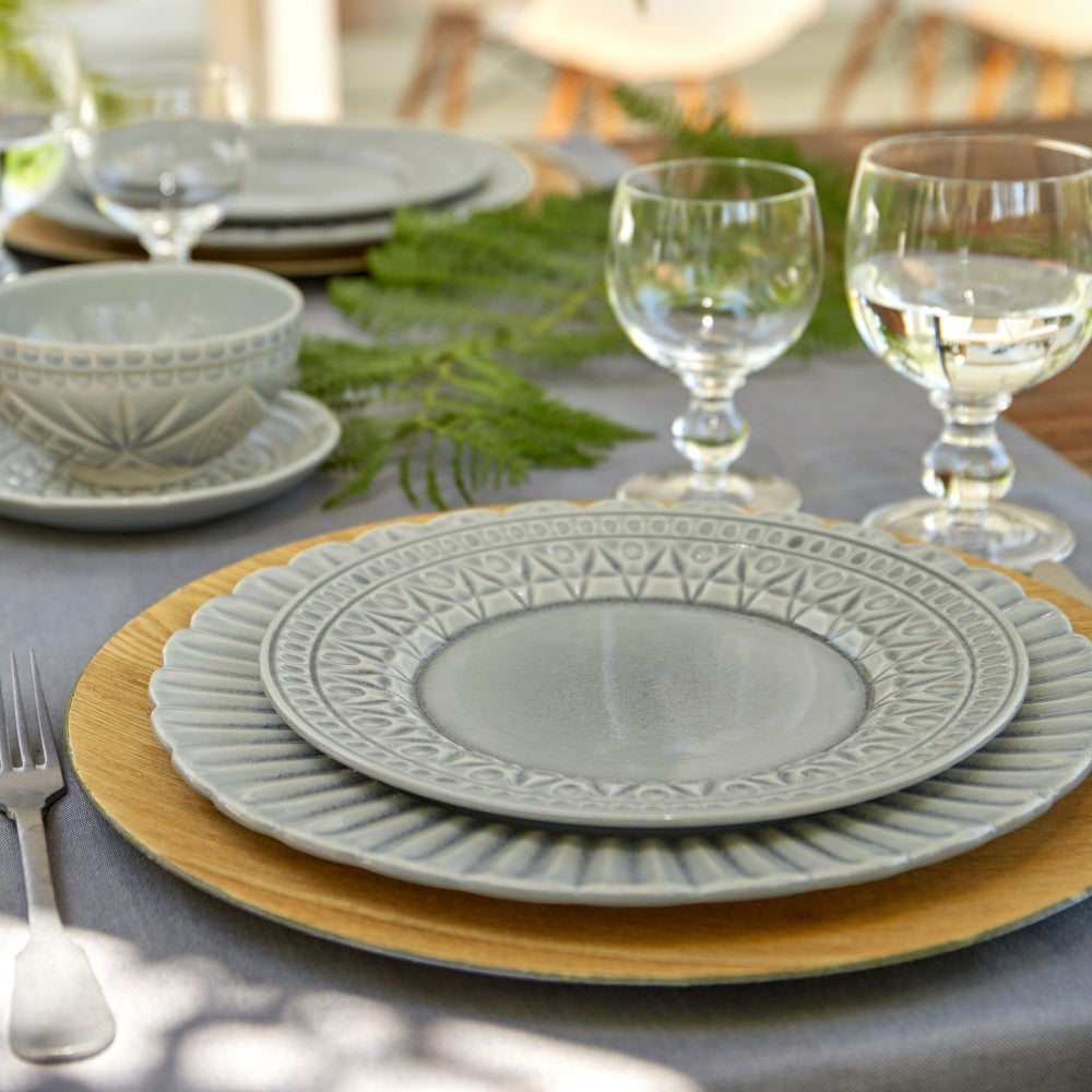 Costa Nova Cristal Salad Plate 22cm, crackled glaze detail
