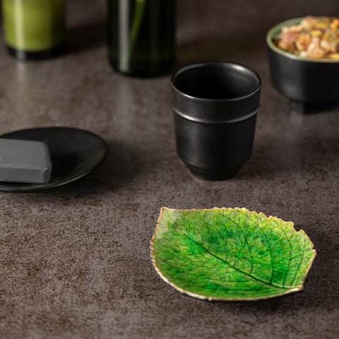 Riviera Hydrangea Leaf Plate 17cm