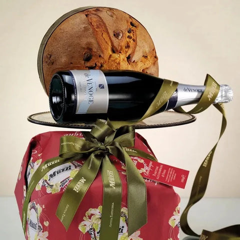 Muzzi Champagne Panettone Christmas Cake