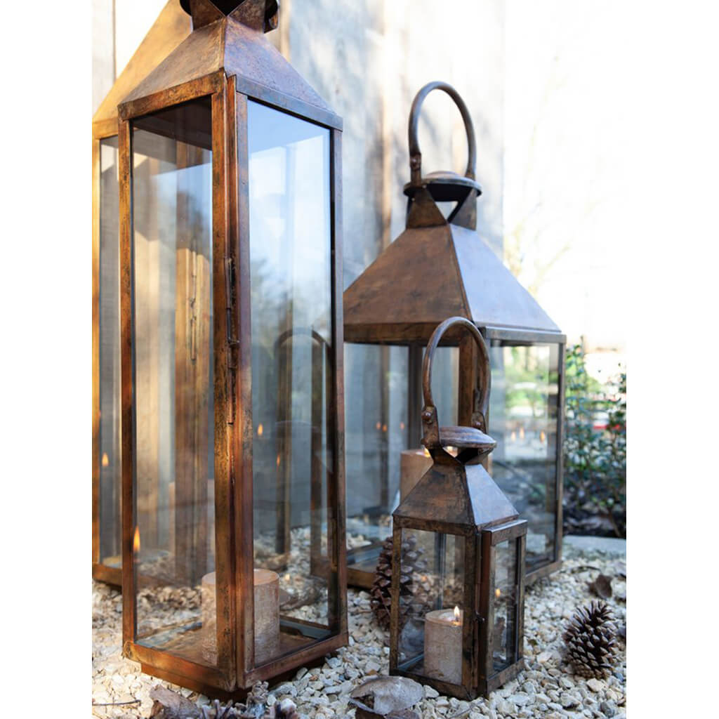 Lantern Ellis, view 4