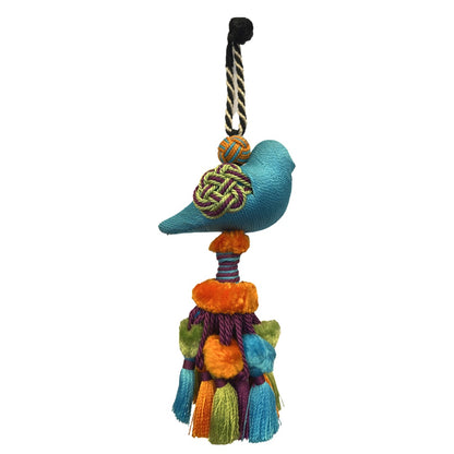 Bird and pompom tassel napkin ring in sinamay and abaca – view 7
