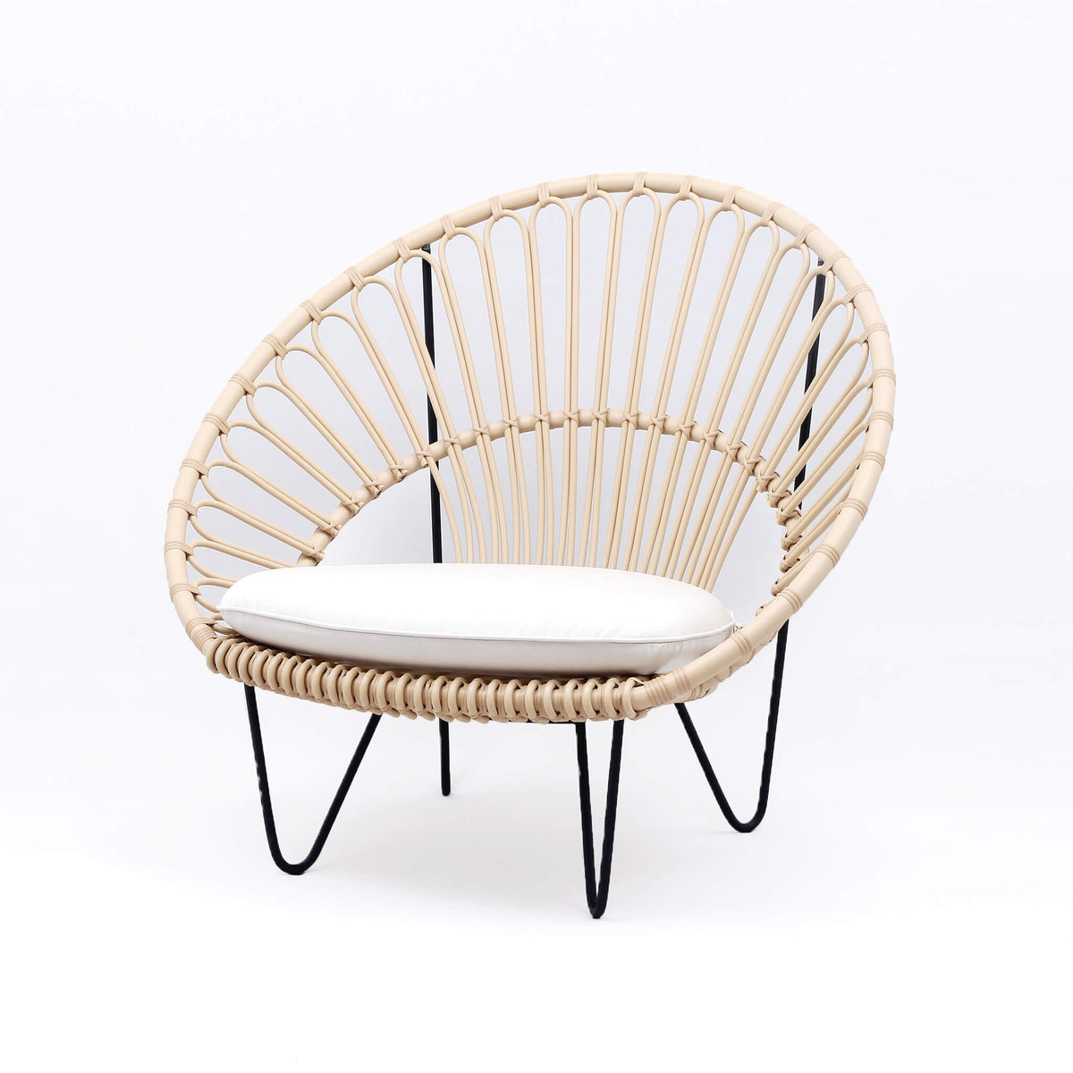 Vincent Sheppard Roxanne Cocoon outdoor lounge chair