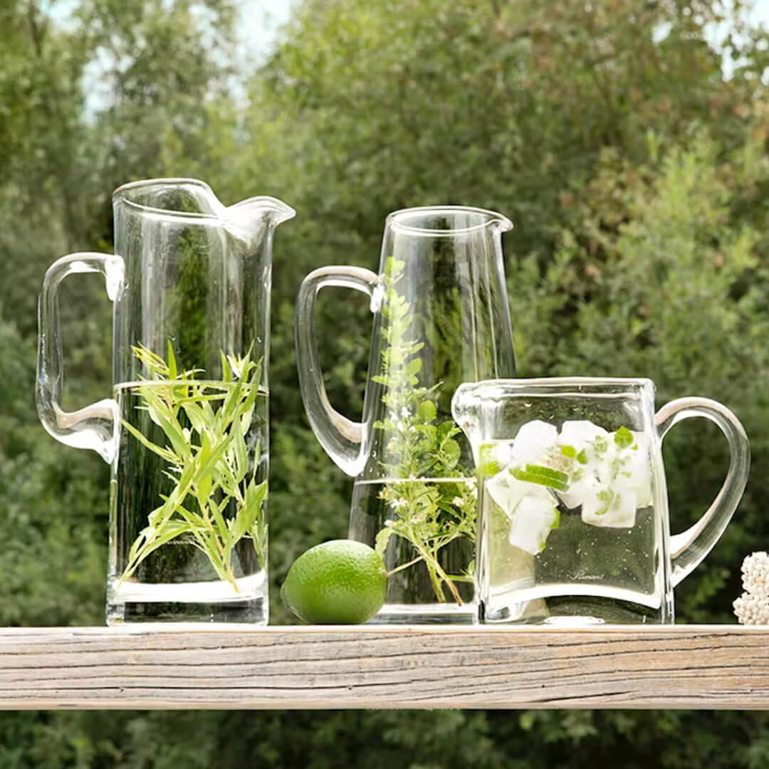 Pitcher Lenn, view 4